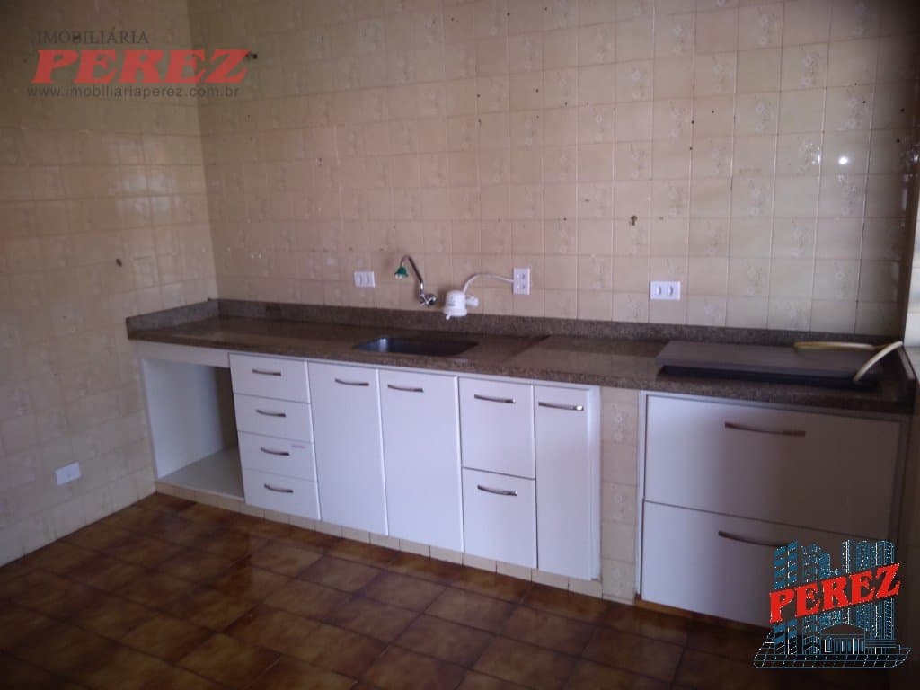 Casa, de 3 quartos, 193.1 m² à venda no Centro - Londrina/PR - Foto 6