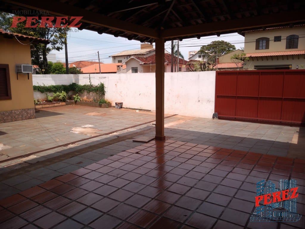 Casa, de 3 quartos, 193.1 m² à venda no Centro - Londrina/PR - Foto 16