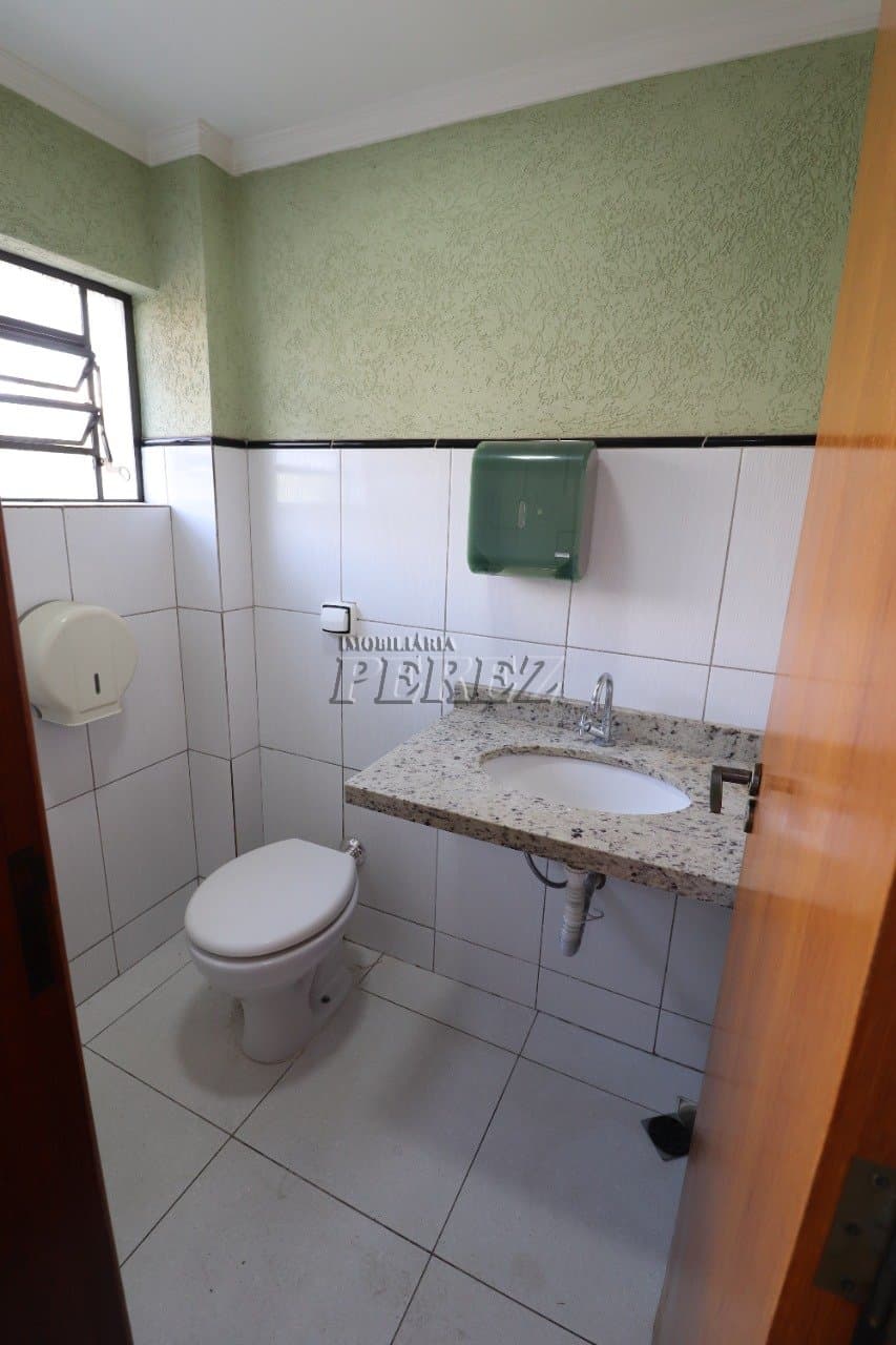 Sala comercial para alugar na Av Duque de Caxias em Londrina. - Foto 10