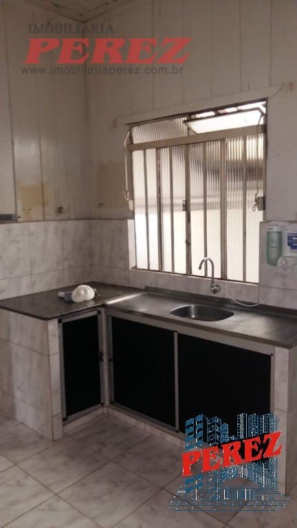 Casa, de 2 quartos para alugar no Centro - Londrina/PR - Foto 8