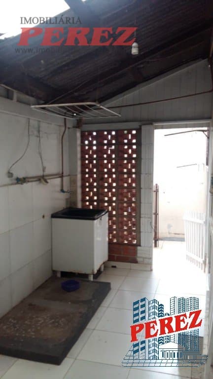 Casa, de 2 quartos para alugar no Centro - Londrina/PR - Foto 12