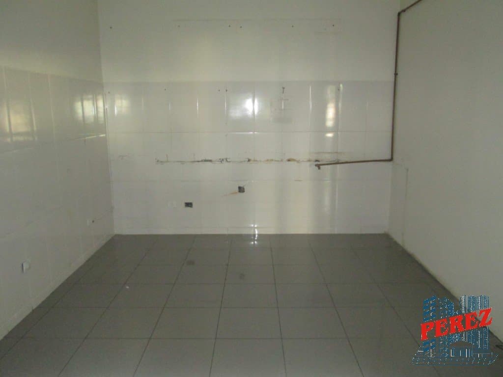 Sala para alugar na Av Duque de Caxias no centro de Londrina - Foto 5