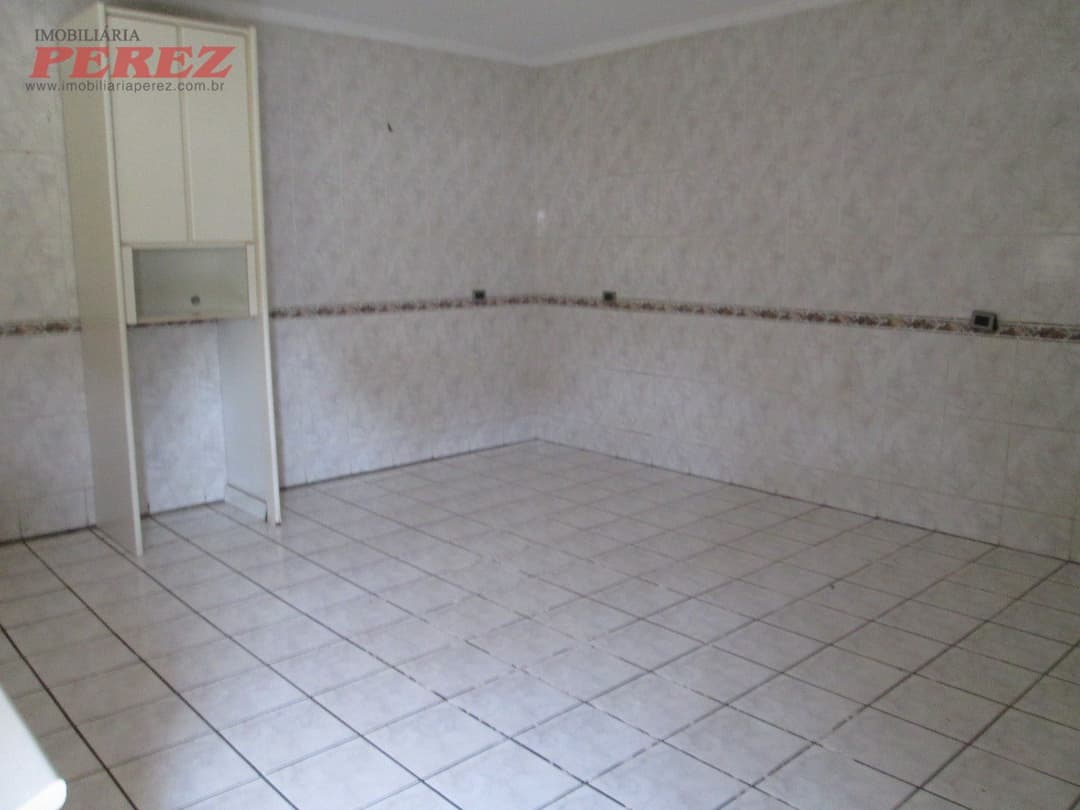 Sobrado para alugar no Santa Mônica, na região norte de Londrina - Foto 13