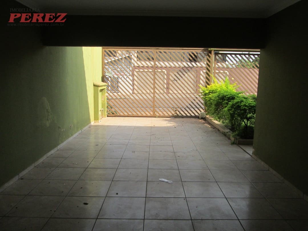 Sobrado para alugar no Santa Mônica, na região norte de Londrina - Foto 17