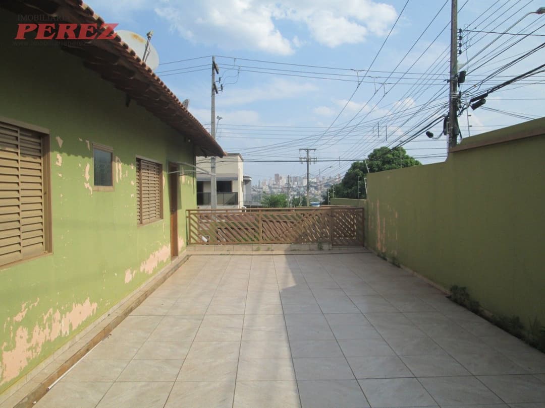 Sobrado para alugar no Santa Mônica, na região norte de Londrina - Foto 21
