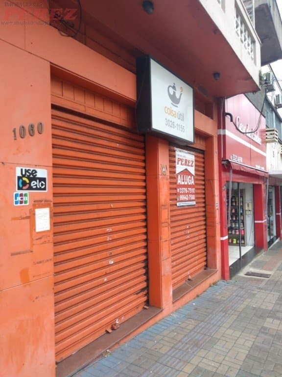 Loja comercial à venda na Rua Sergipe no centro de Londrina - Foto 0
