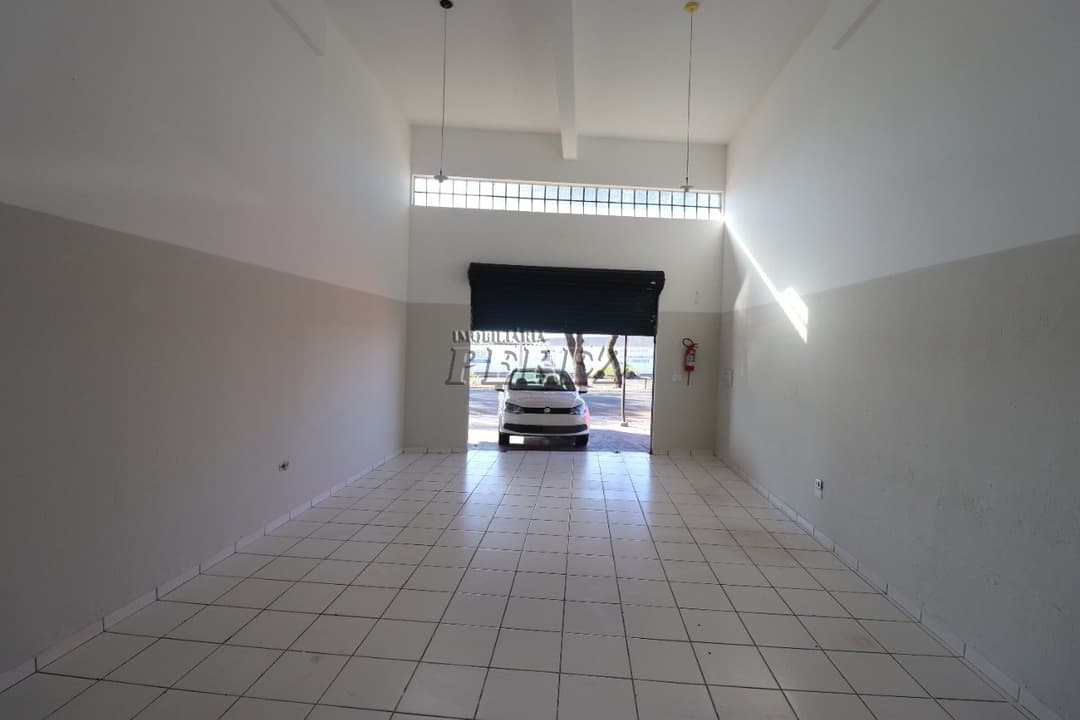 Sala comercial para alugar na Av das Maritacas em Londrina. - Foto 3