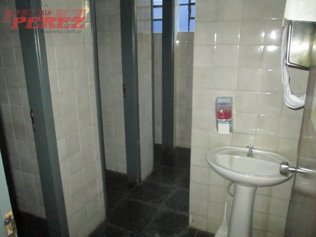Imóveis Comerciais, 2661.43 m² para alugar no Boa Vista - Londrina/PR - Foto 9