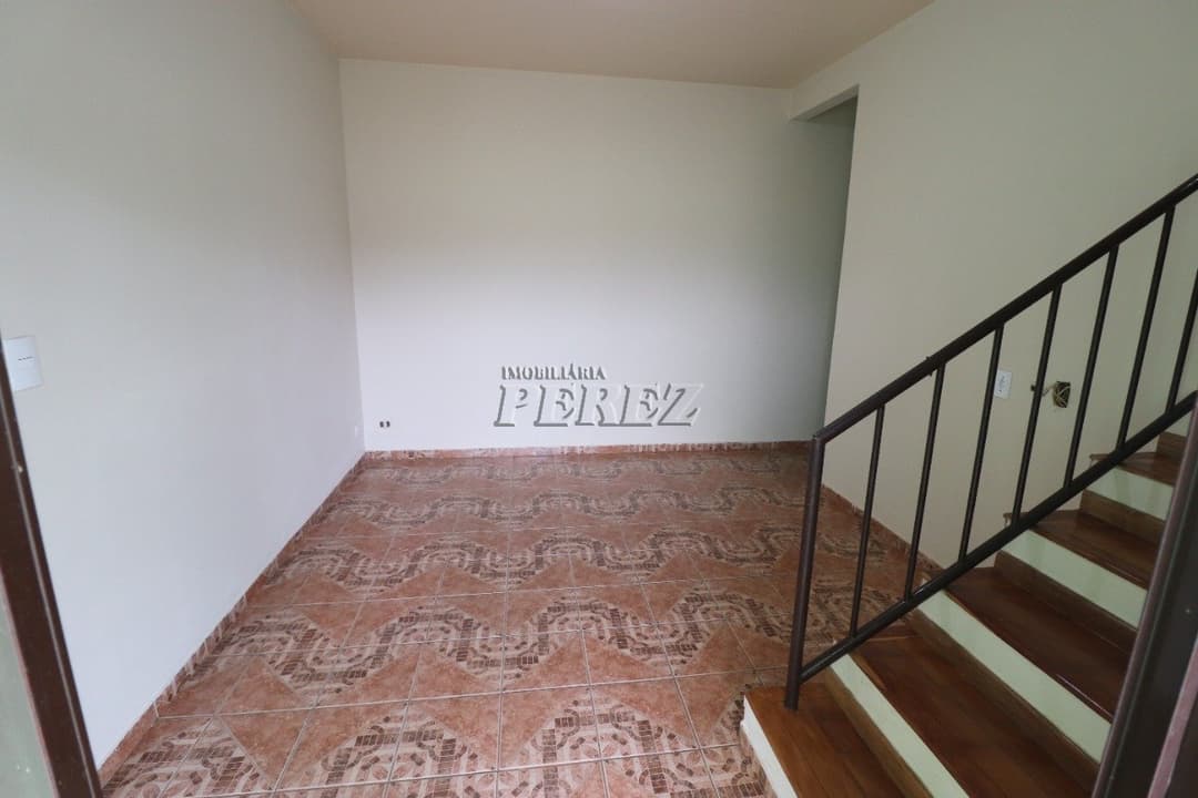 Sobrado a venda na região norte de Londrina, Rua Toshio Sanada. - Foto 1