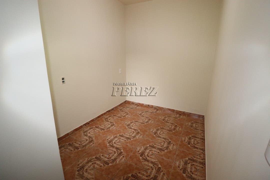 Sobrado a venda na região norte de Londrina, Rua Toshio Sanada. - Foto 5