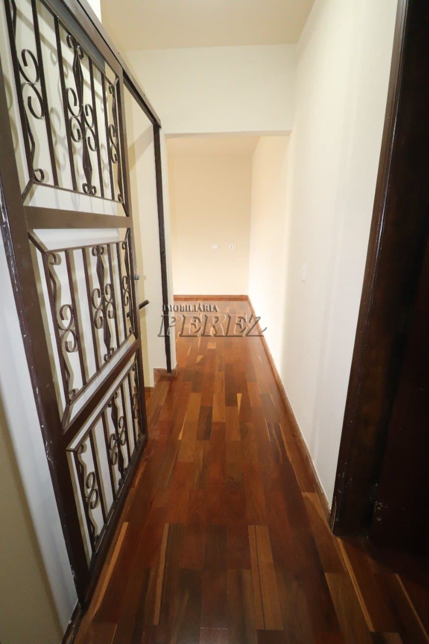 Sobrado a venda na região norte de Londrina, Rua Toshio Sanada. - Foto 7