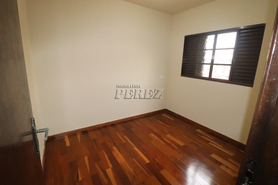 Sobrado a venda na região norte de Londrina, Rua Toshio Sanada. - Foto 12