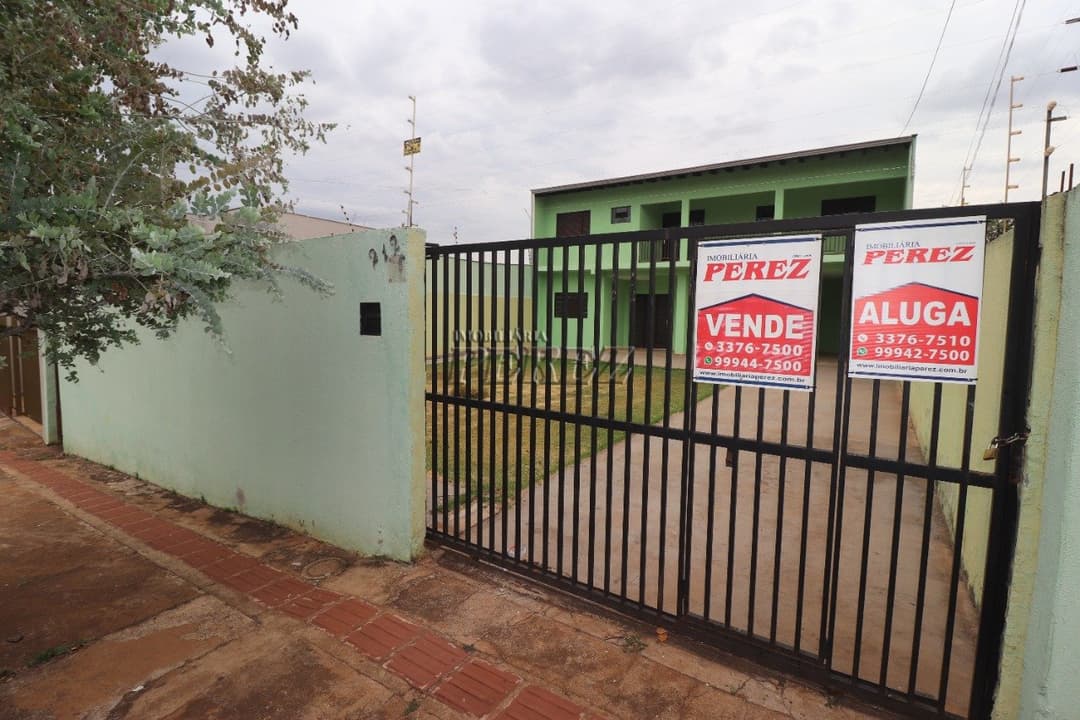 Sobrado a venda na região norte de Londrina, Rua Toshio Sanada. - Foto 0
