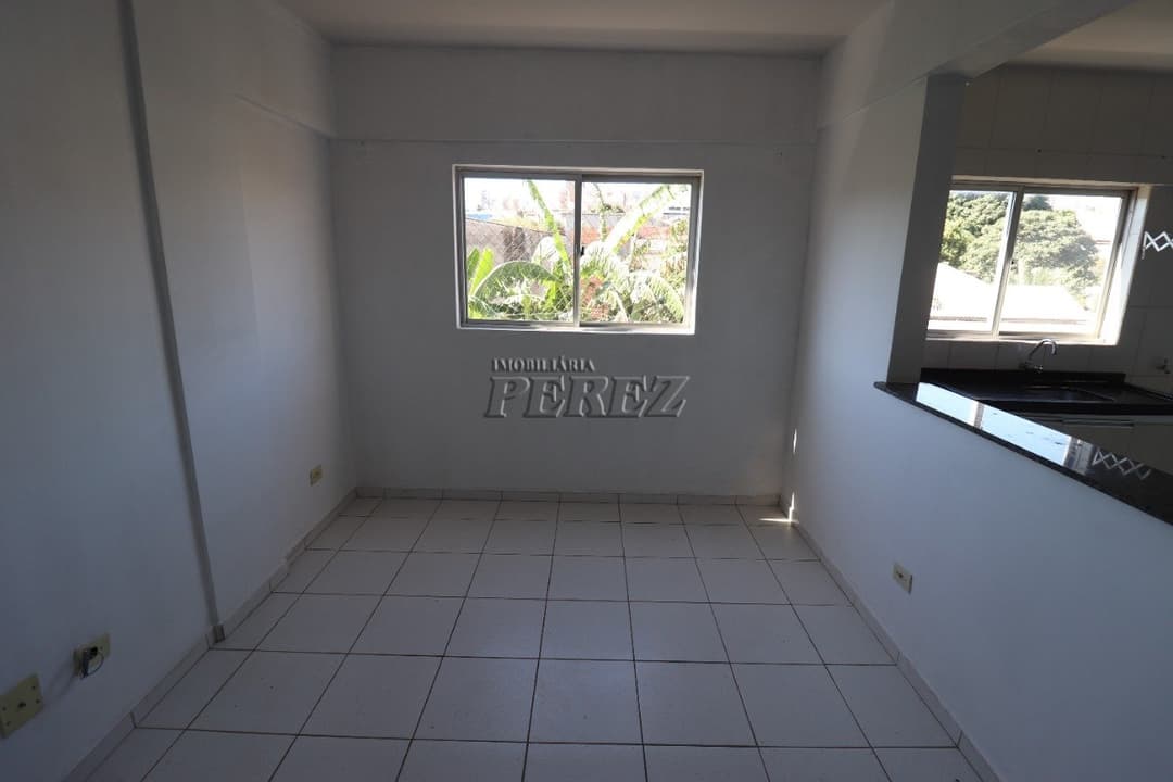 Apartamento para alugar no Edifício Patrícia Makino, centro de Londrina - Foto 4