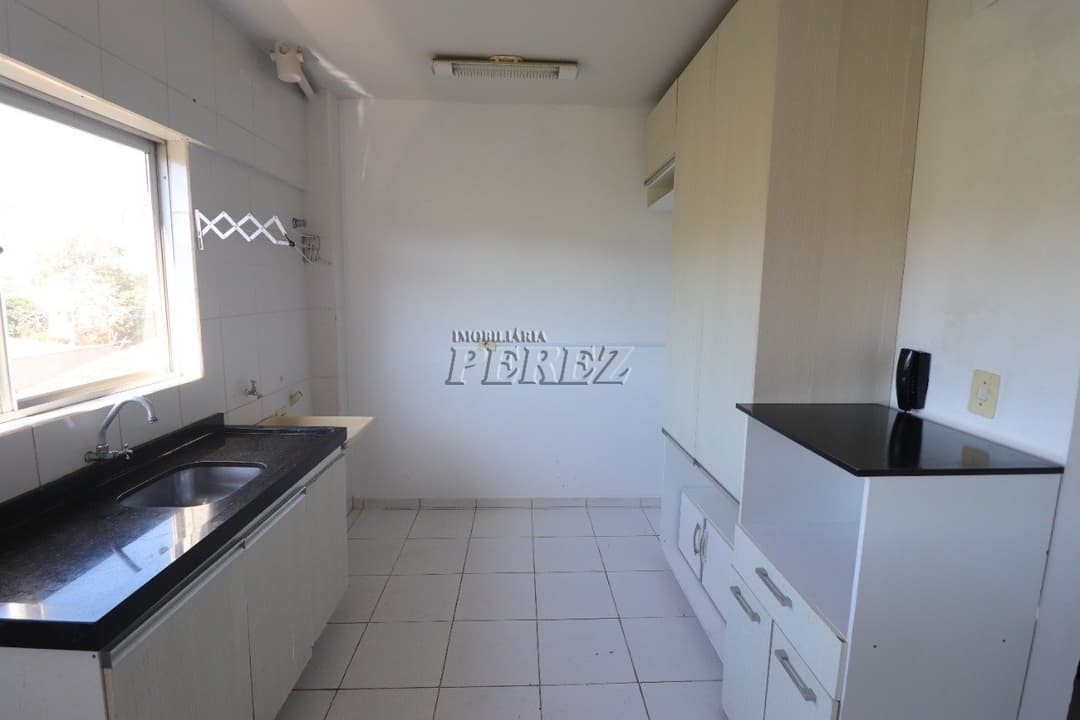 Apartamento para alugar no Edifício Patrícia Makino, centro de Londrina - Foto 6
