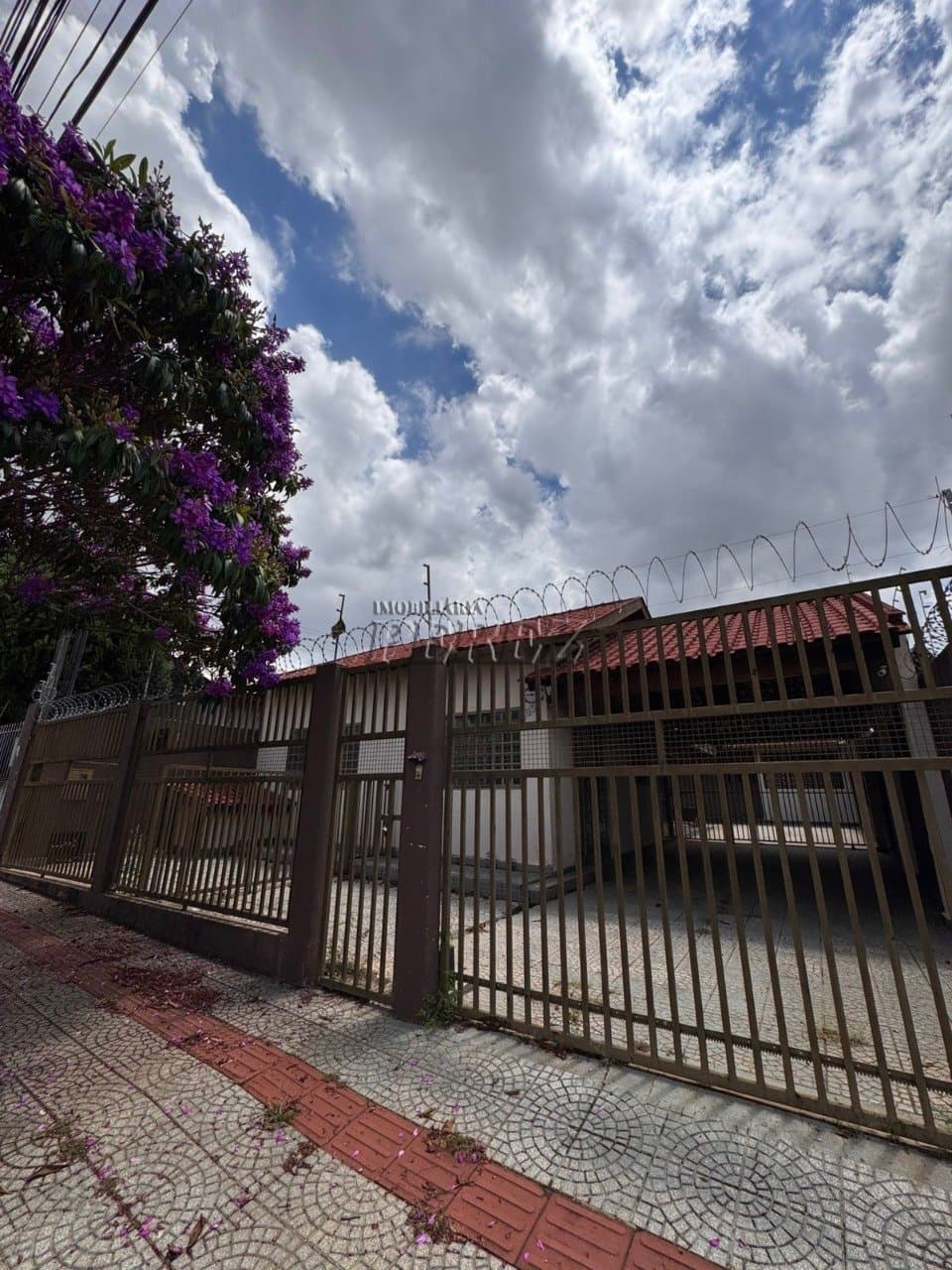Casa para venda e locação na rua Cassiterita, jardim Waldemar Hauer - Foto 0
