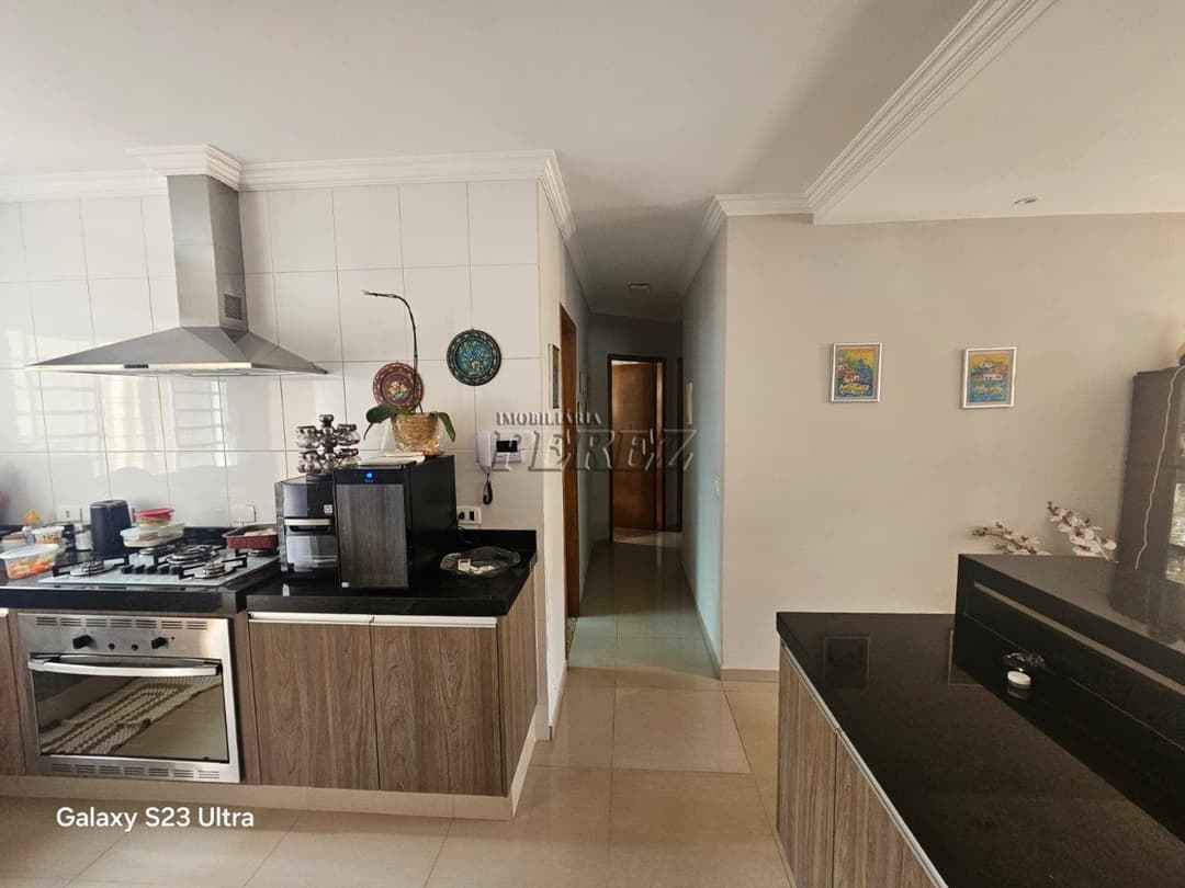 Casa, de 4 quartos à venda no Pacaembu - Londrina/PR - Foto 18