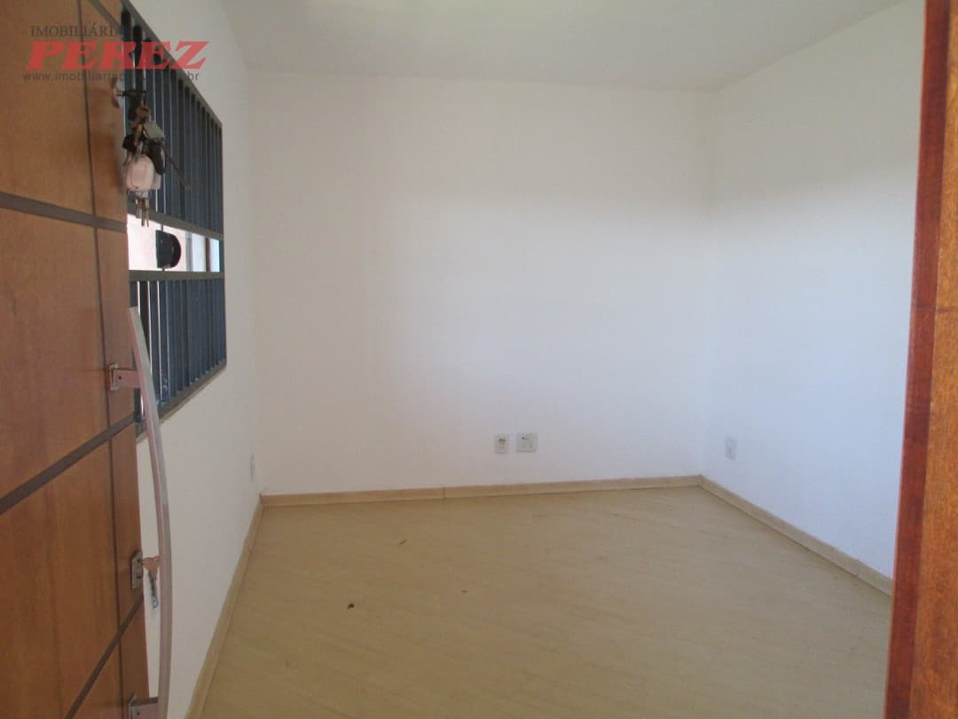 Casa, de 3 quartos, 152 m² à venda no Pacaembu - Londrina/PR - Foto 1