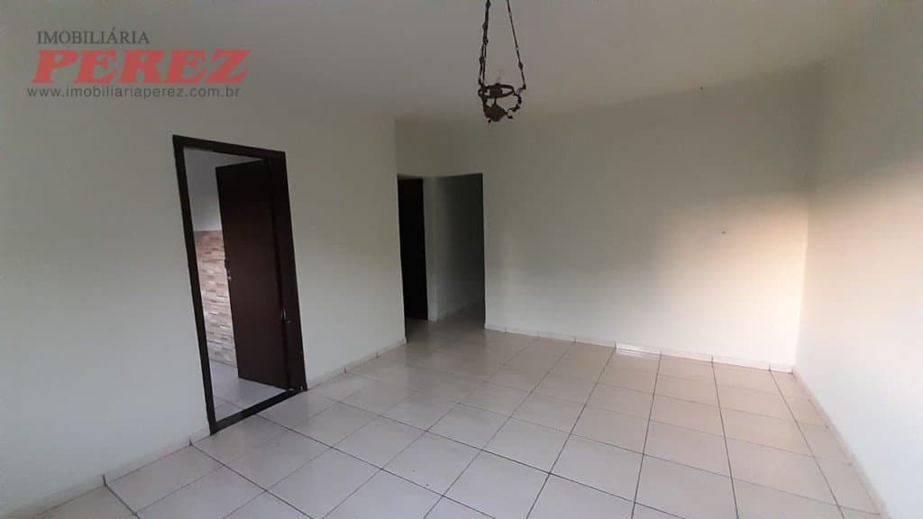 Casa para alugar no Semiramis na região norte de Londrina - Foto 5