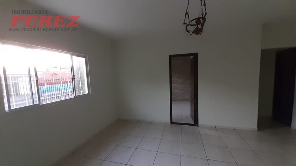Casa para alugar no Semiramis na região norte de Londrina - Foto 4