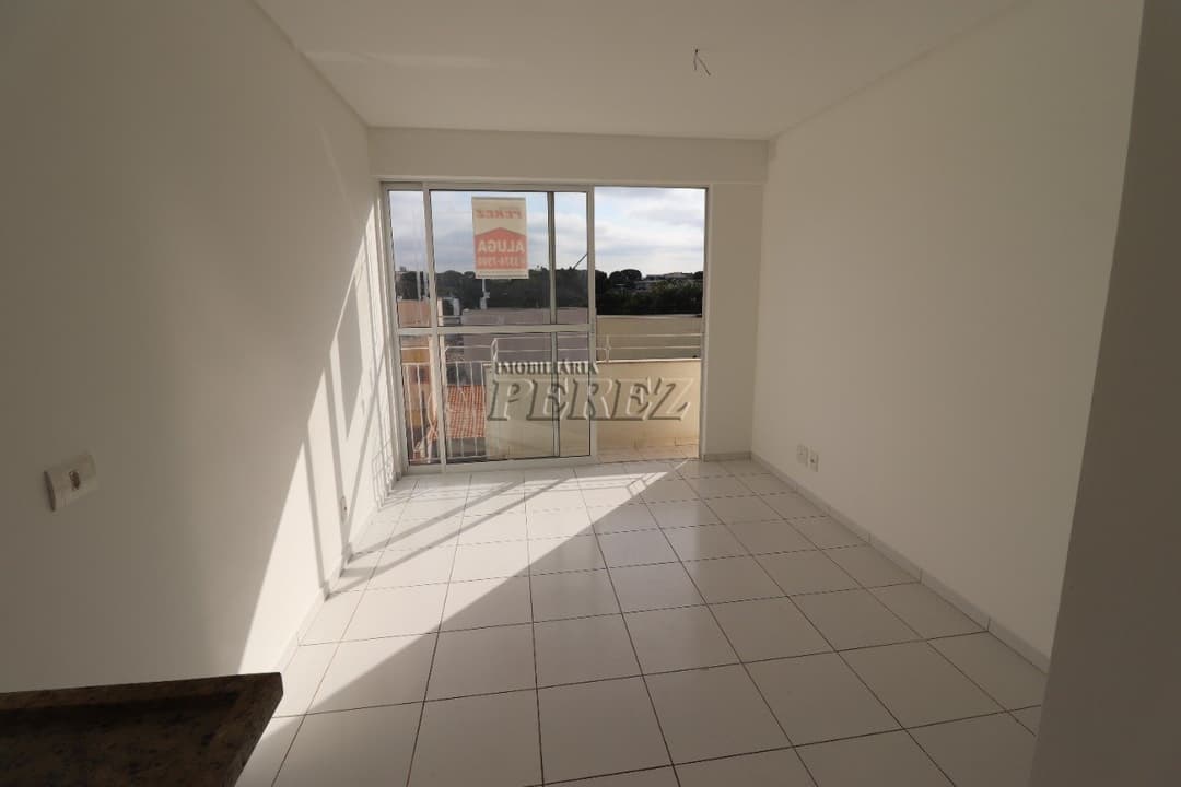 Apartamento no Edifício Jardim De Ester, de 2 quartos para alugar no Vila Brasil - Londrina/PR - Foto 11