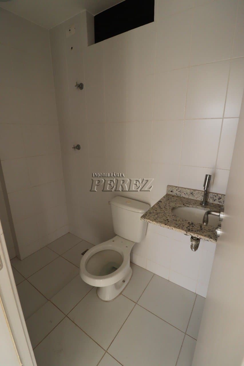 Apartamento no Edifício Jardim De Ester, de 2 quartos para alugar no Vila Brasil - Londrina/PR - Foto 15