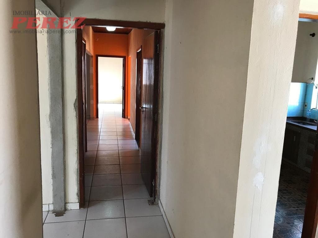 Casa comercial, de 3 quartos, 187.95 m² à venda no Bancarios - Londrina/PR - Foto 5