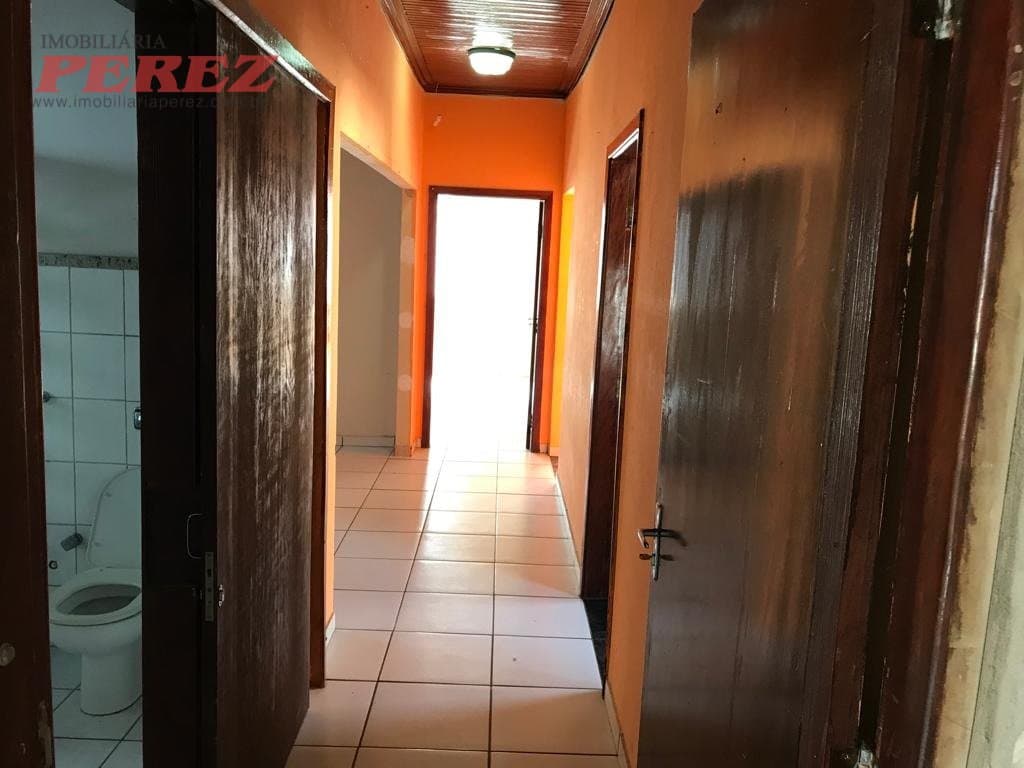 Casa comercial, de 3 quartos, 187.95 m² à venda no Bancarios - Londrina/PR - Foto 19