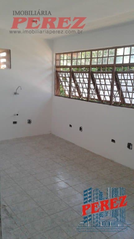 Galpão, 439.8 m² para alugar no Alcantara - Londrina/PR - Foto 6