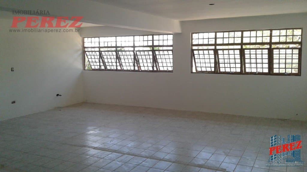 Galpão, 439.8 m² para alugar no Alcantara - Londrina/PR - Foto 8