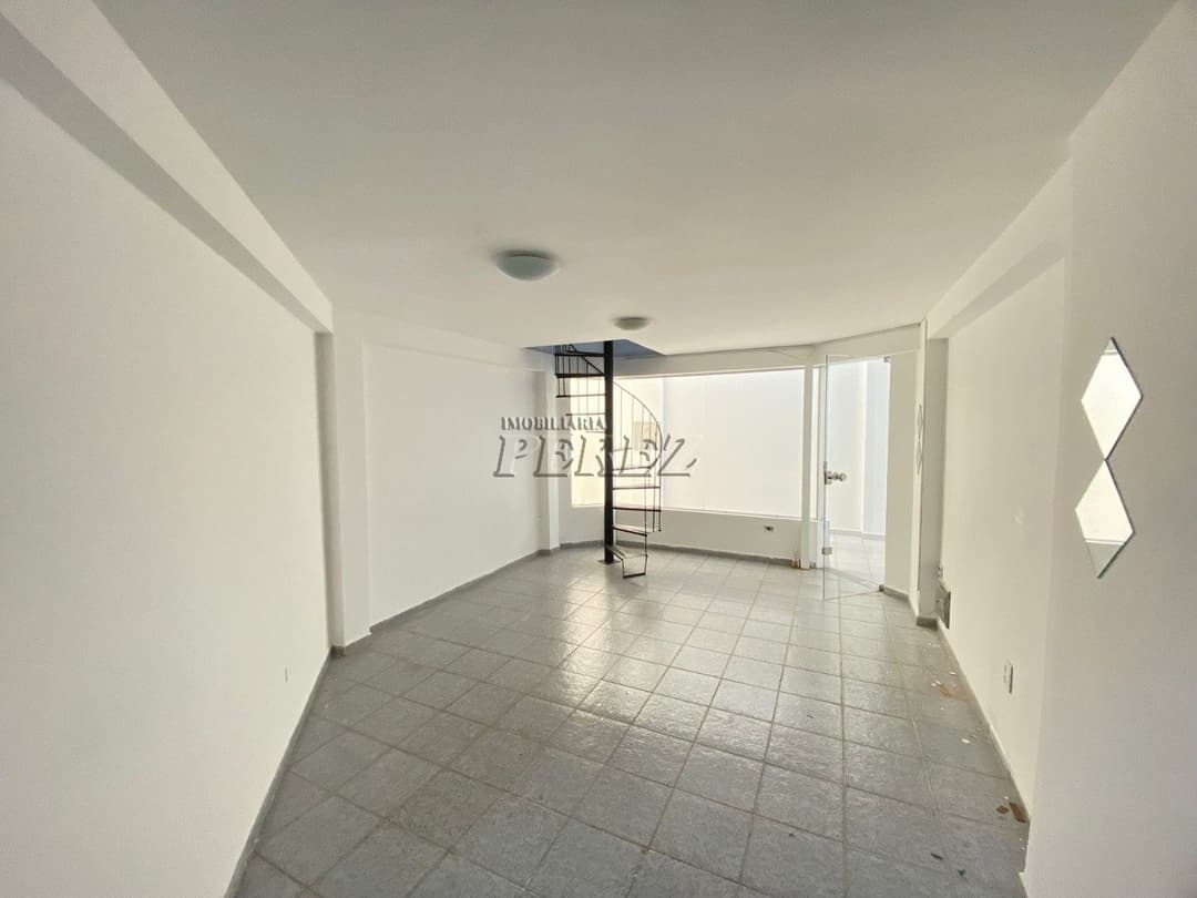 Sala comercial para alugar na região central de Londrina - Foto 4