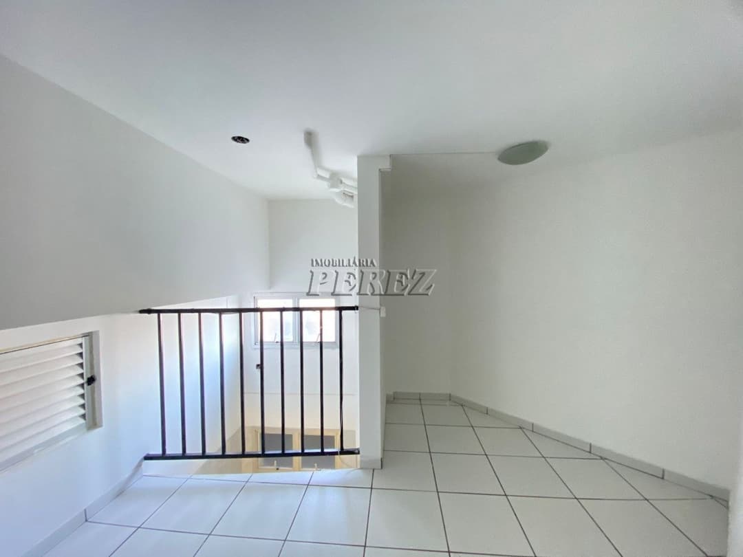 Sala comercial para alugar na região central de Londrina - Foto 9