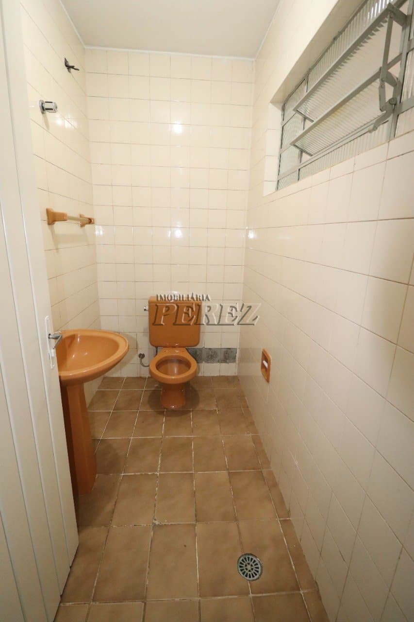 Salas, 50 m² para alugar no Centro - Londrina/PR - Foto 6