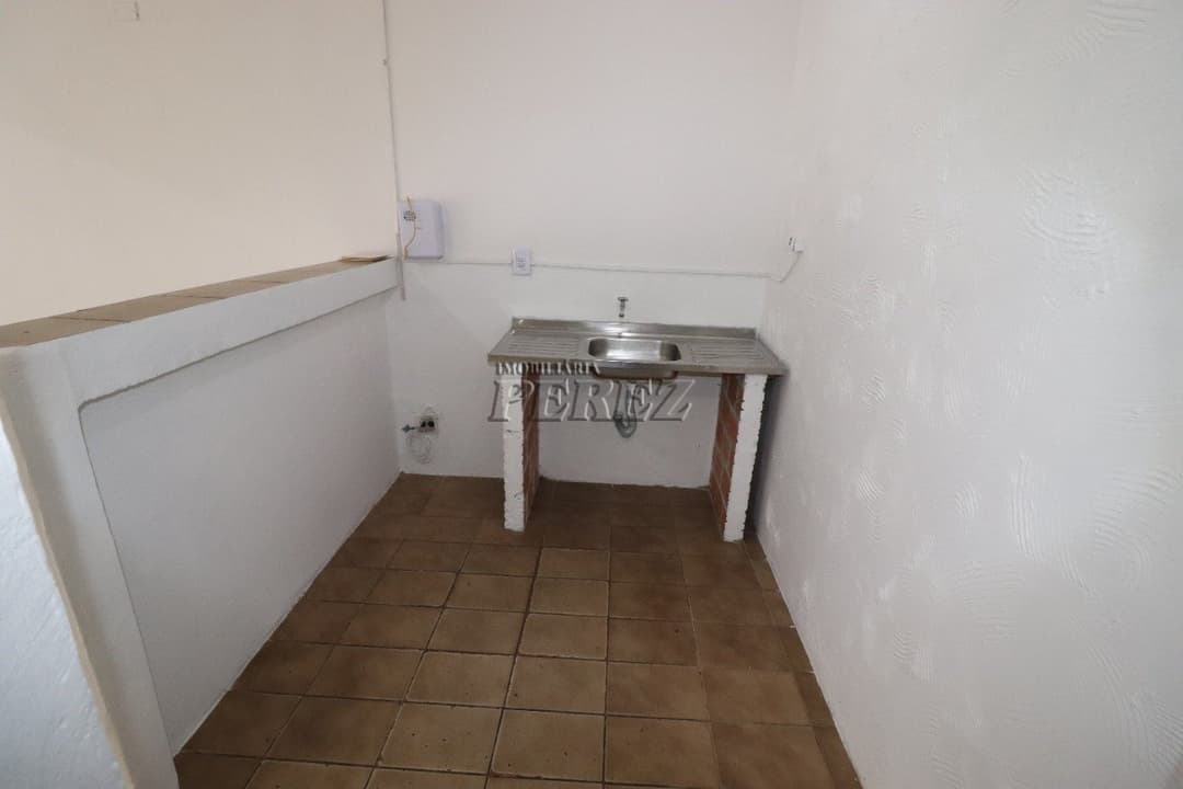 Salas, 50 m² para alugar no Centro - Londrina/PR - Foto 4