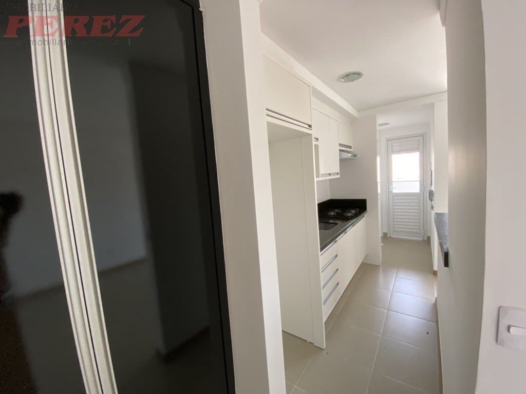 Apartamento para alugar no Residencial Biarritz, no centro de Londrina - Foto 3