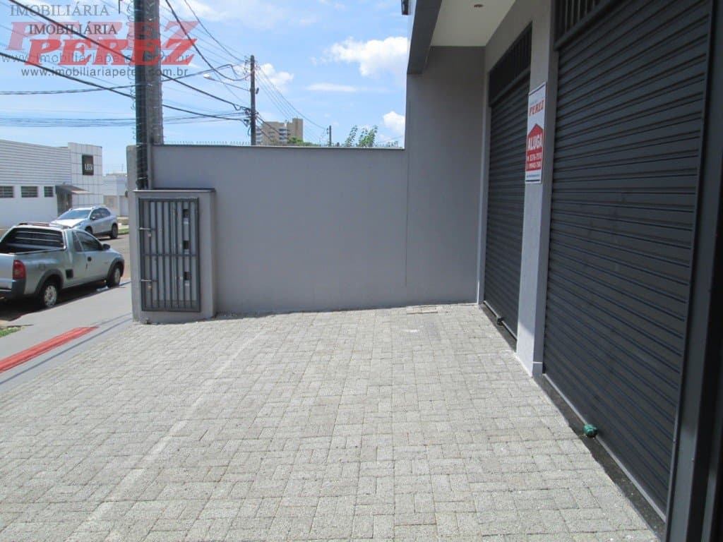 Sala comercial para alugar na Rua Rolandia, região oeste de Londrina - Foto 5