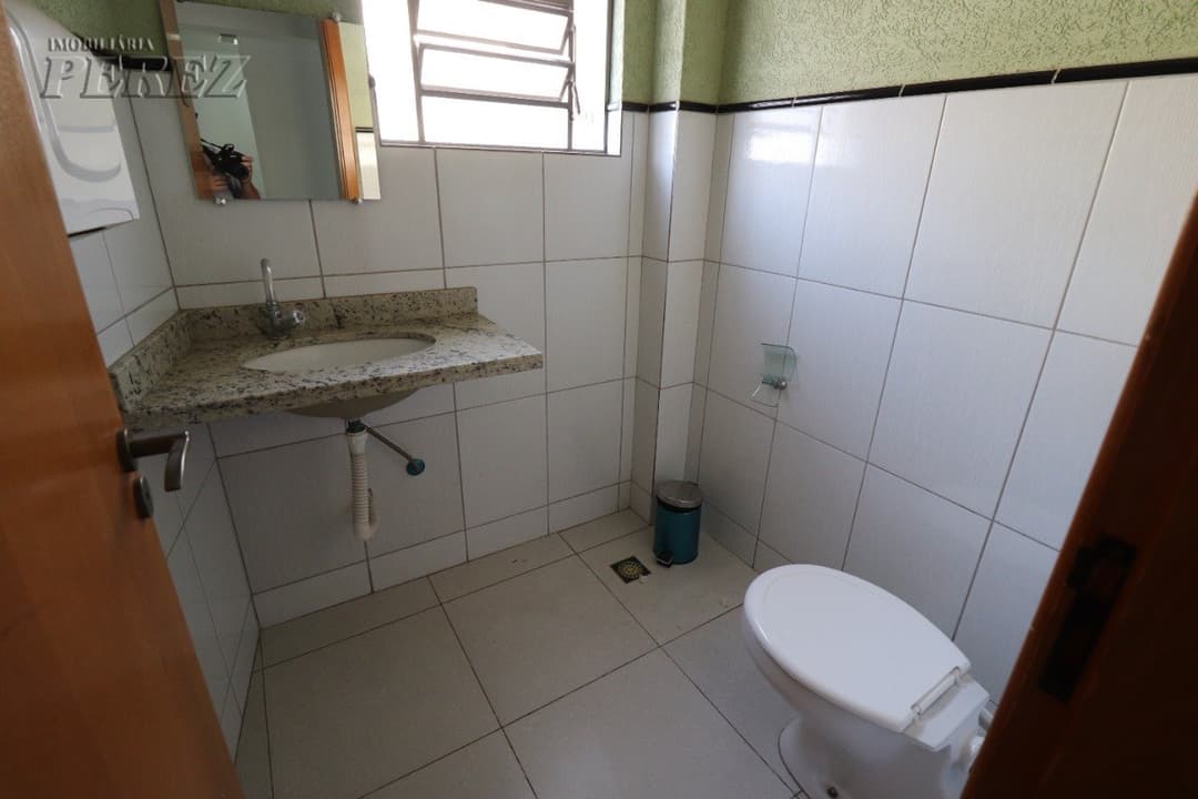 Sala comercial para alugar na região Central de Londrina. Av. Duque de Caxias - Foto 9