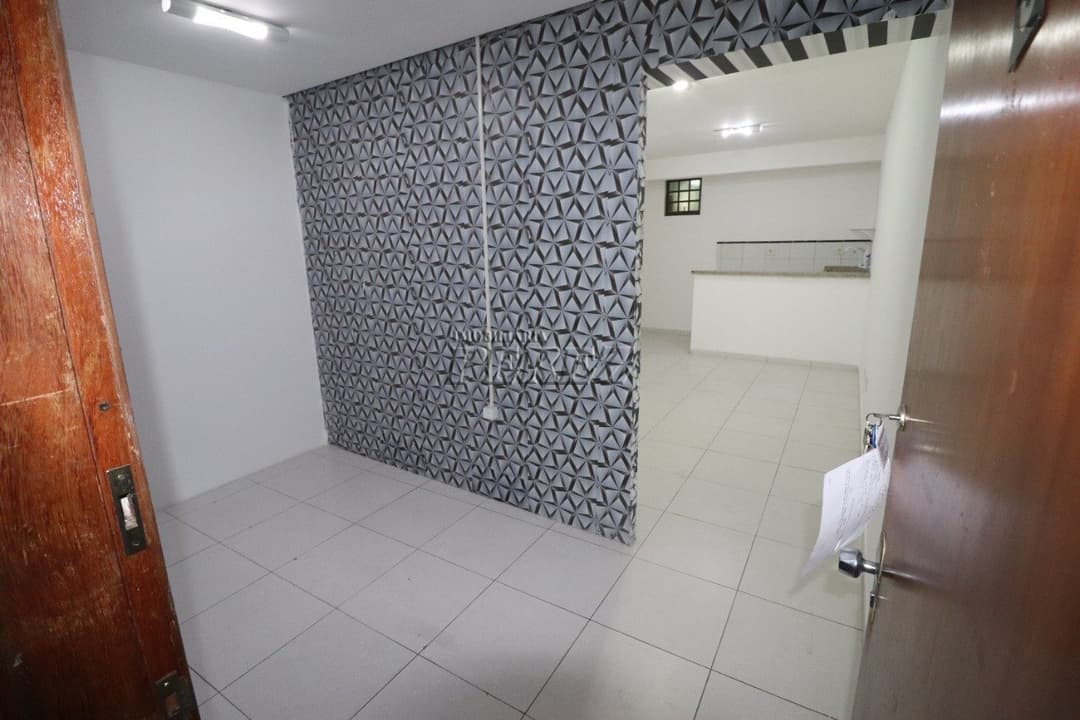 Sala comercial para alugar na região Central de Londrina. Av. Duque de Caxias - Foto 0
