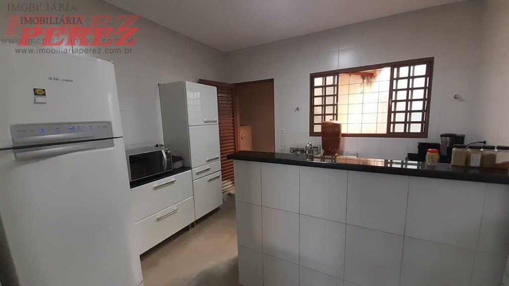 Casa, de 3 quartos, 188 m² à venda no Conjunto Vivi Xavier - Londrina/PR - Foto 9