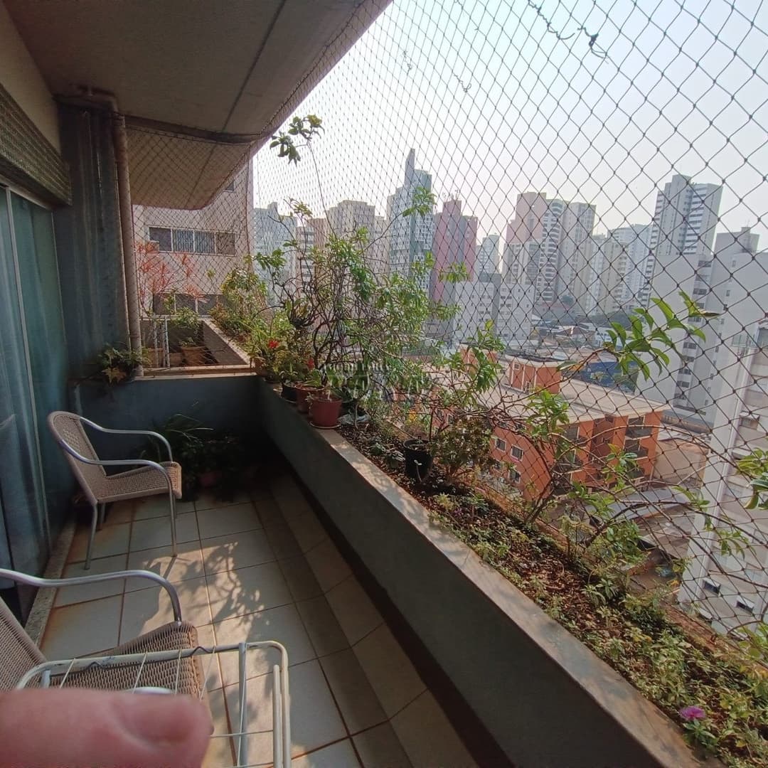 Apartamento no Edifício Solaris, de 4 quartos, 214 m² à venda no Centro - Londrina/PR - Foto 24