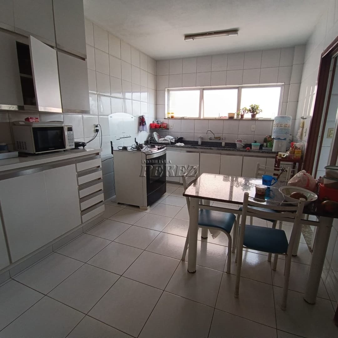 Apartamento no Edifício Solaris, de 4 quartos, 214 m² à venda no Centro - Londrina/PR - Foto 10