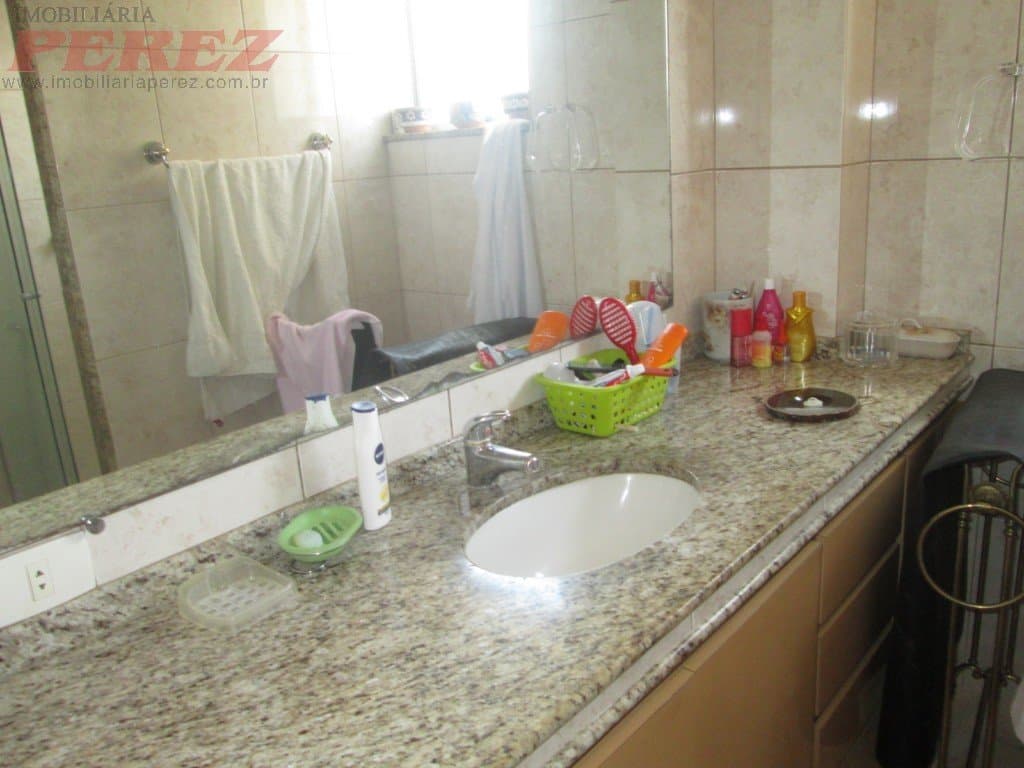 Apartamento no Edifício Solaris, de 4 quartos, 214 m² à venda no Centro - Londrina/PR - Foto 22