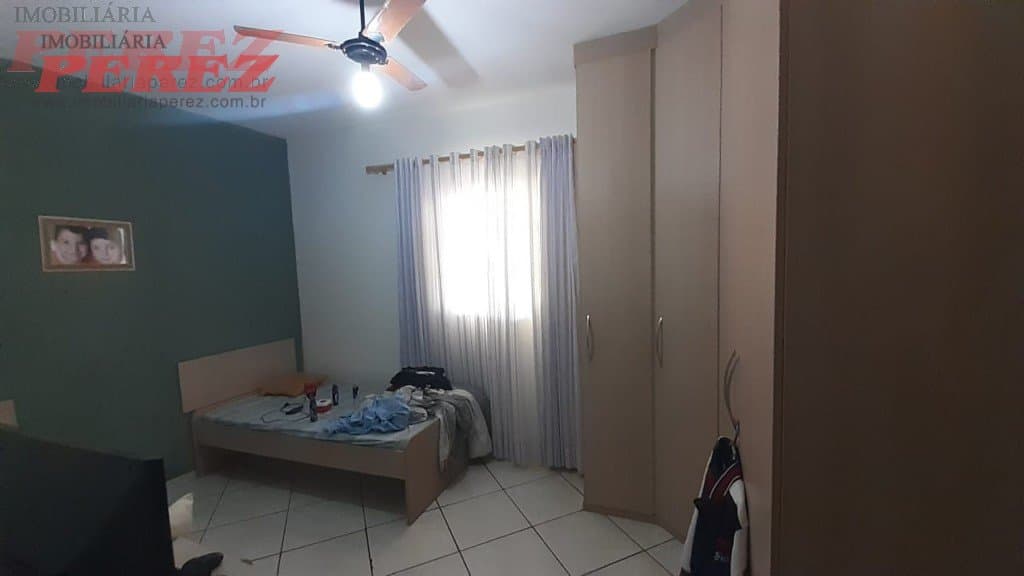 Imóveis Rurais, de 3 quartos, 180 m² à venda no Espirito Santo - Londrina/PR - Foto 7