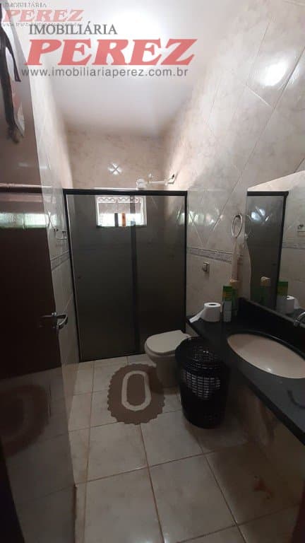 Imóveis Rurais, de 3 quartos, 180 m² à venda no Espirito Santo - Londrina/PR - Foto 13