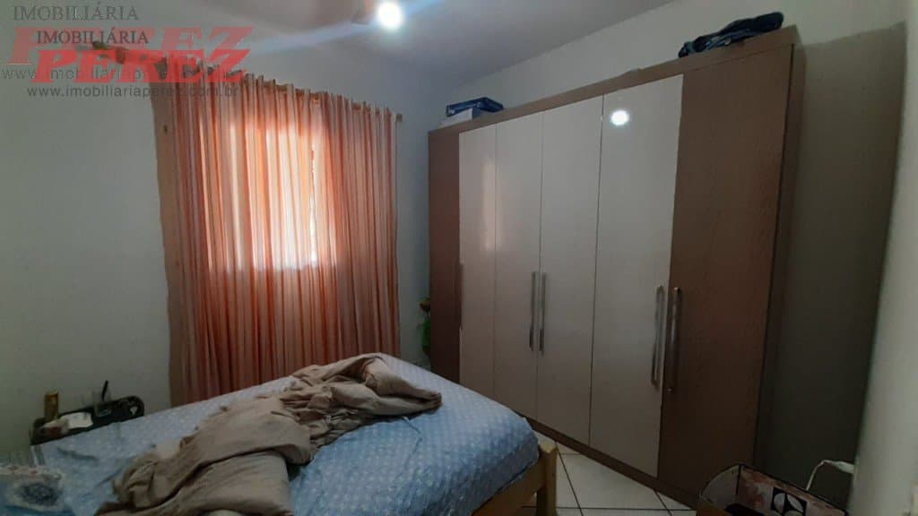 Imóveis Rurais, de 3 quartos, 180 m² à venda no Espirito Santo - Londrina/PR - Foto 8