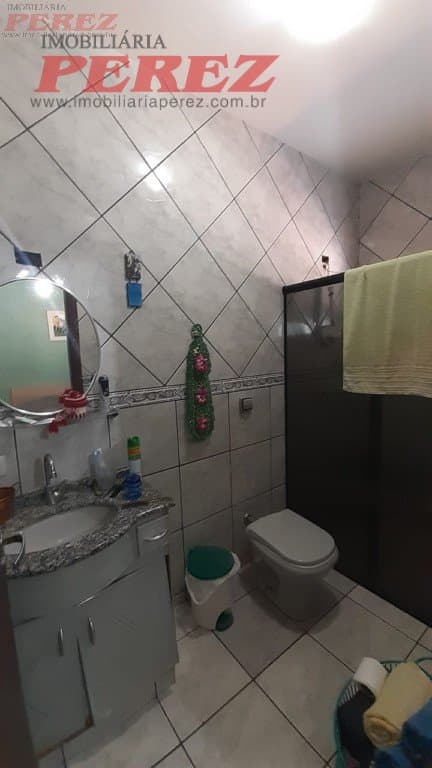 Imóveis Rurais, de 3 quartos, 180 m² à venda no Espirito Santo - Londrina/PR - Foto 12