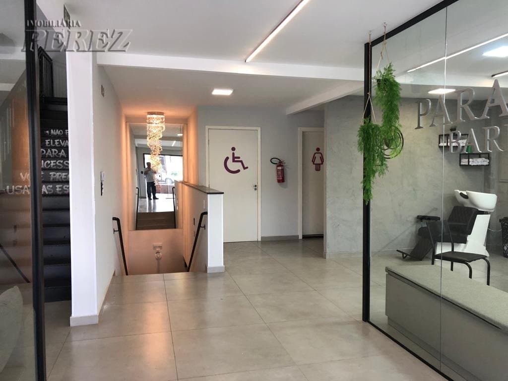 Imóvel comercial para alugar na Av Portugal na região sul de Londrina - Foto 18