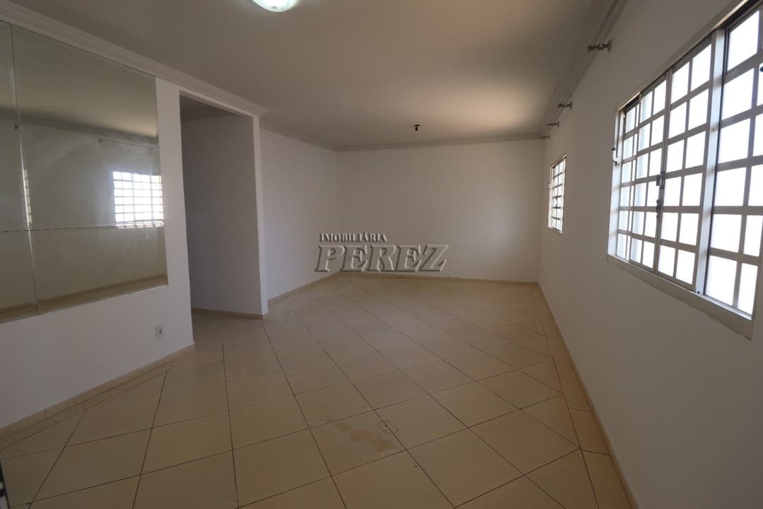 Casa á venda e locação  na região norte em Londrina, Bairro Jardim Planalto. - Foto 1