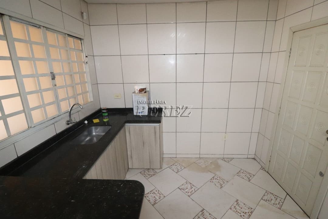 Casa á venda e locação  na região norte em Londrina, Bairro Jardim Planalto. - Foto 6
