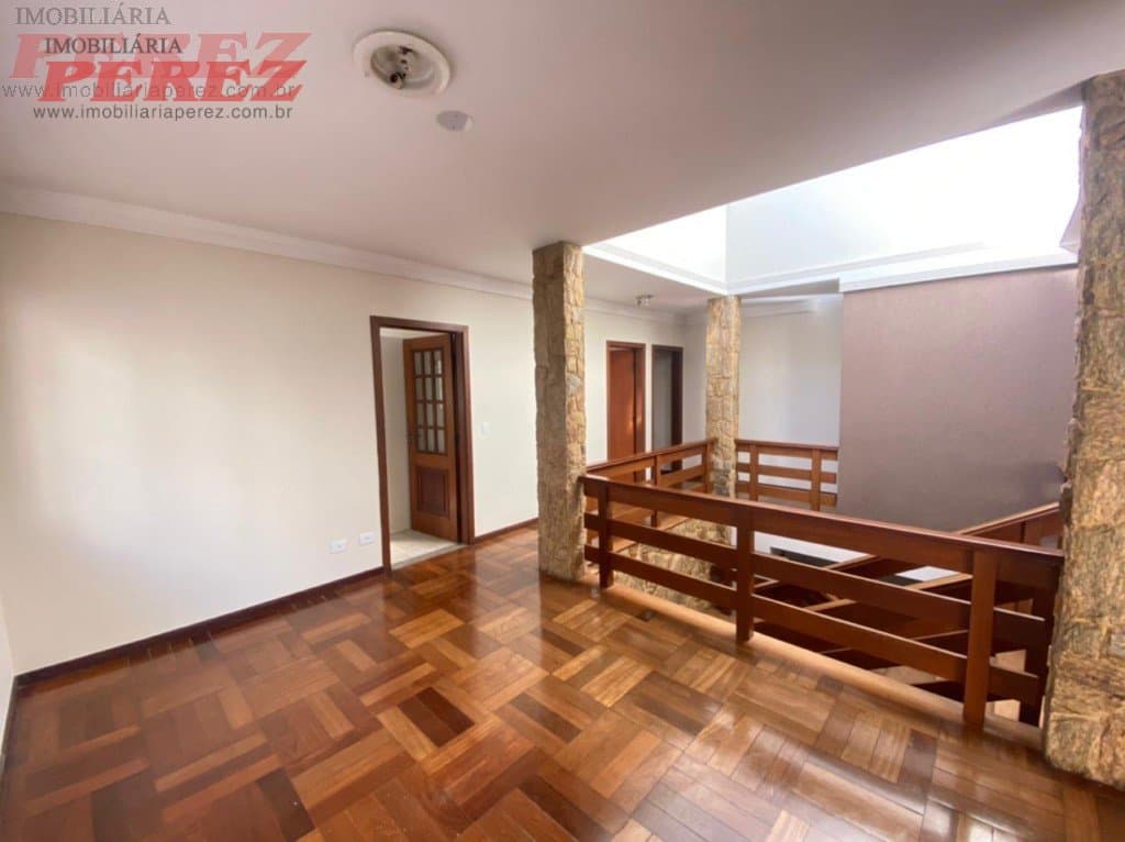 Sobrado, de 4 quartos à venda no Champagnat - Londrina/PR - Foto 17